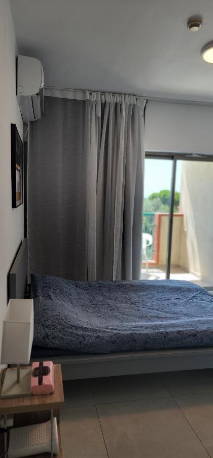 דירת חדר יפה ונעימה באיזור פסטורלי ושקט Apartment Zikhron Ya‘akov Luaran gambar